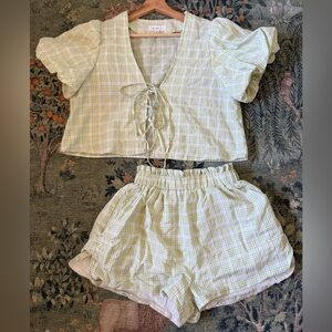 ICARUS BOW TIED BUBBLE BLOUSE AND SHORTS SET